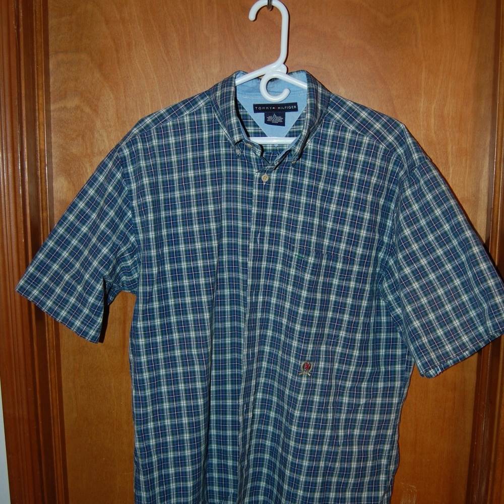 Mens Tommy Hilfiger short sleeve shirt size L